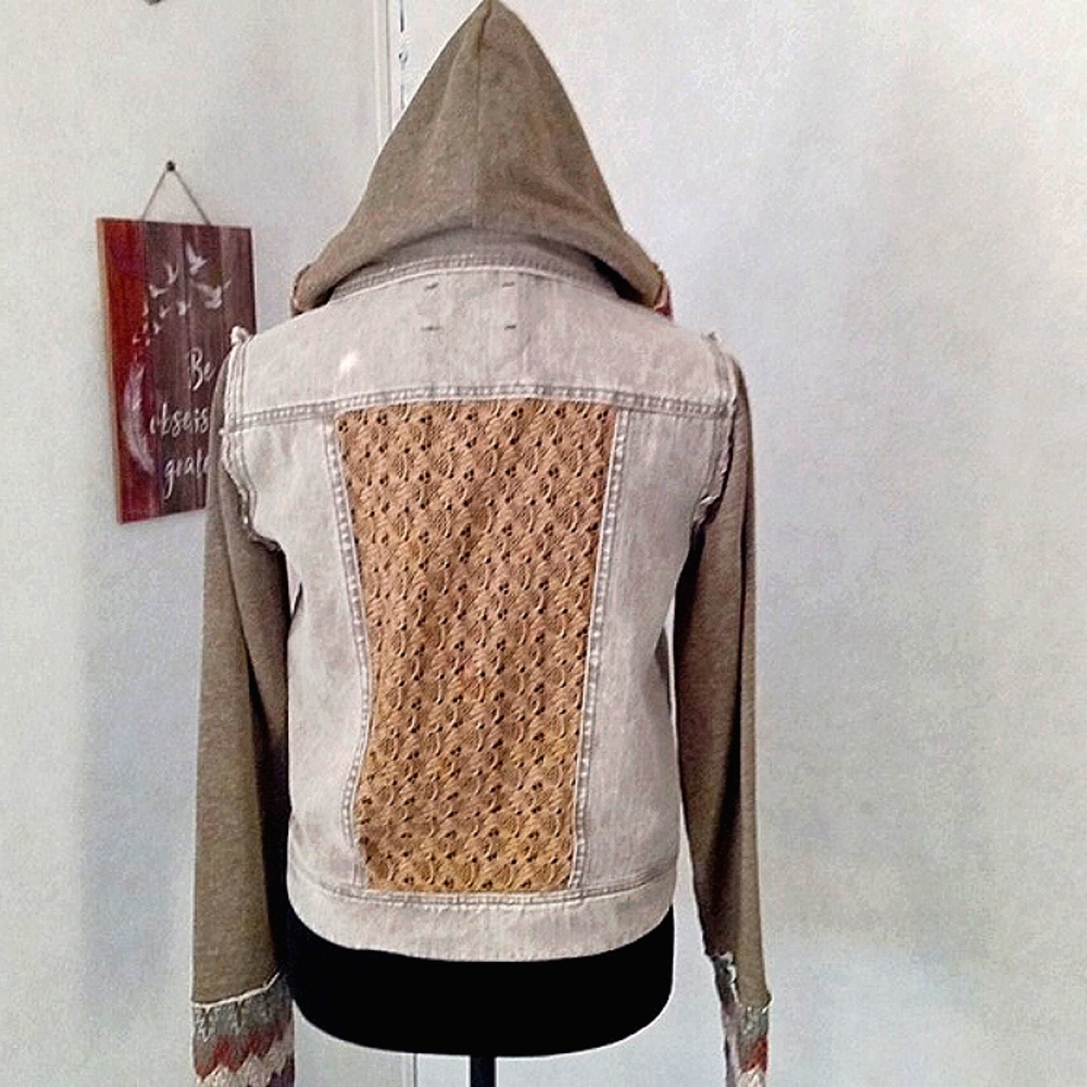 MISS ME SMALL OLIVE GREEN DENIM JACKET WITH HOODY - Picture 6 of 12